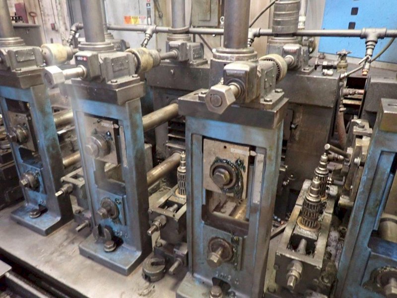 YODER M2 MILL: YOBRO #24311