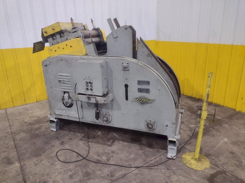 4,000 LBS X 18" LITTELL MODEL #CC40 COIL CRADLE STRAIGHTENER: YOBRO #24883