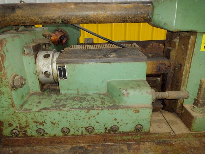 1981 KBC LIAN FENG MODEL #LF-40 2 DIE THREAD ROLLER IN-FEED &amp; THRU-FEED: STOCK #19189