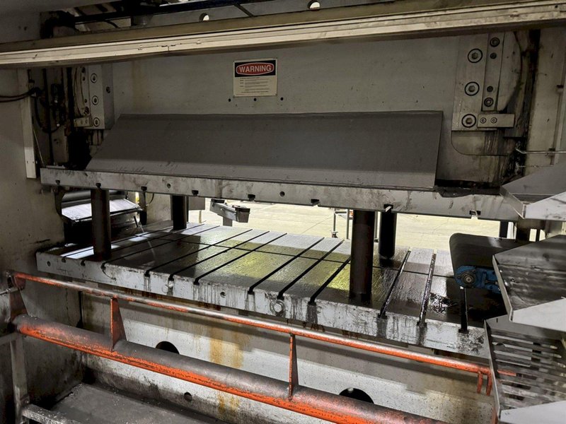 300 TON PACIFIC MODEL #300-OBL-8 102 X 48 HYDRAULIC PRESS, 12&quot; STROKE, NEW 1999: STOCK #23476