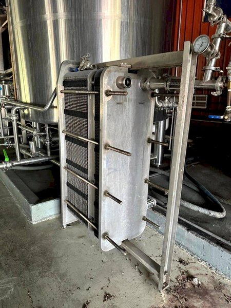 Alpha Brewing Operations 30 Barrel 2 Vessel Brew System, Grist Case and Oversized Heat Exchanger, 2015