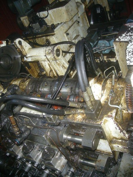 Asahi Sunac Model AF-1414-3 Three Die Progressive Header