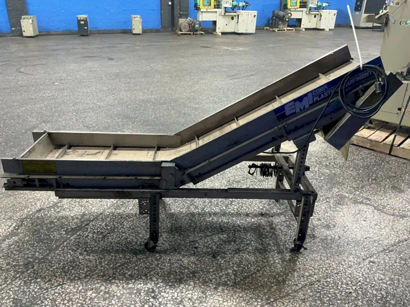 EMI CORP. 16” CHIP CONVEYOR  -  TLK-18-3-4-20