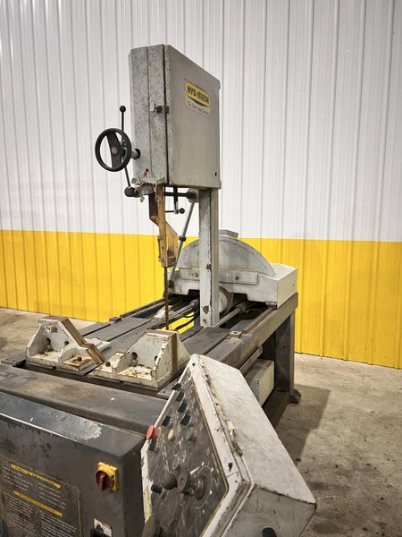 18" X 20" HYD-MECH MODEL #VW-18 VERTICAL BAND SAW w/ 45° MITER: STOCK #21928