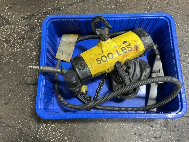 Yale  1/4 Ton Hoist - Acl 250