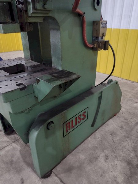 60 TON BLISS MODEL #C-60 OBI FLYWHEEL STAMPING PUNCH PRESS 4&quot; STROKE: STOCK #23467