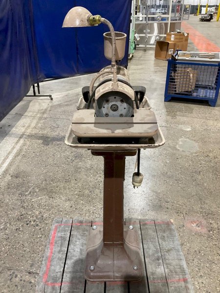 DELTA BALL BEARING CARBIDE TOOL GRINDER 220V/440V USED