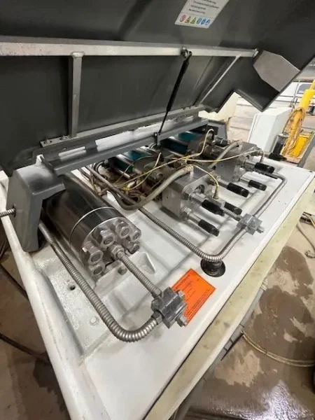 2014 FLOW MACH 4 4020C 5-AXIS | Waterjet Cutters