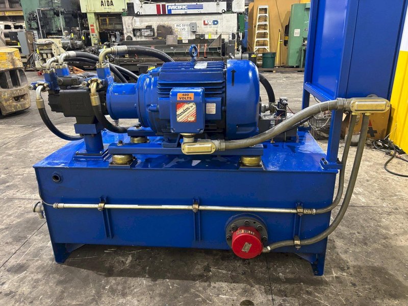 HYDRAULIC PUMP SYSTEM/OIL BATH: YOBRO #24407