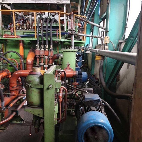 2750 MTon CLECIM SINGLE ACTION OIL HYDRAULIC EXTRUSION PRESS (14149)