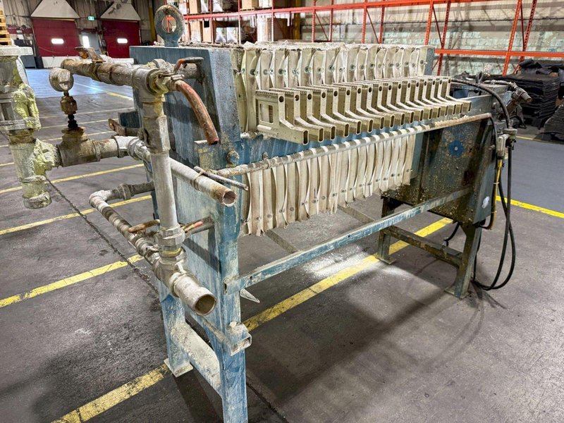 PERRIN 100-24 Air/Oil 24″ Filter Press w/ 5 cu. ft. Cake Capacity USED – AS-IS