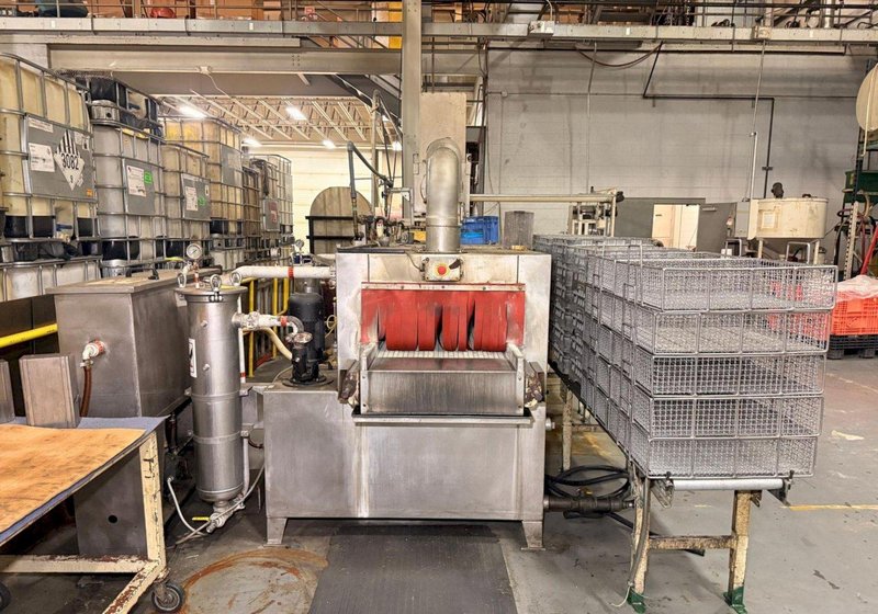 24" W X 10" H MIDBROOK MODEL #CYCLONE W/R/BD STAINLESS STEEL BELT STYLE PARTS WASHER 2011: YOBRO #24811