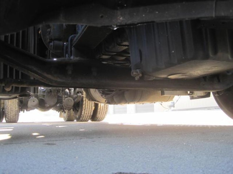 2010 Freightliner Cascadia Day Cab Semi Truck