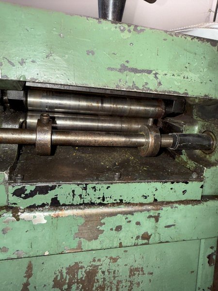 12" X .071" RAPID AIR POWERED VARIABLE SPEED STRAIGHTENER. STOCK # 0773525