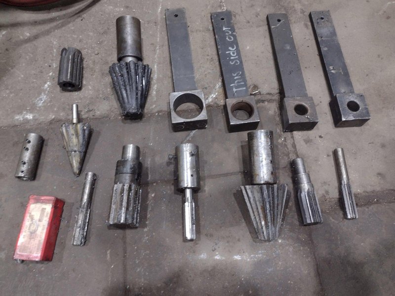 2.5&quot; JR AUTOMATION TUBE DEBURRING &amp; ID CHAMFERING MACHINE: STOCK #19033