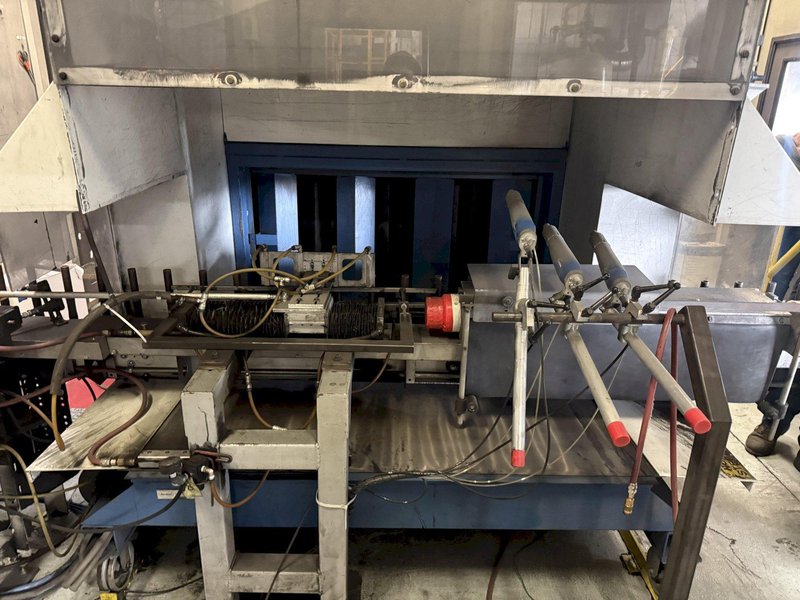 NORDSON POWDER COAT PAINT SYSTEM WITH FEEDER &amp; I-CONTROL: YOBRO #26271