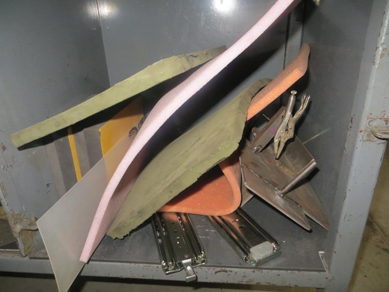 Rolling Work Bench w Wilton Bench Vise, Portable on Casters- Auction Item