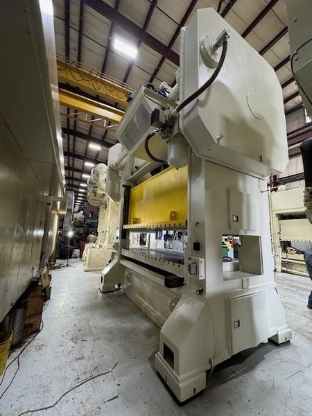 400-ton Blow Press #SC2-400-120-60 Straight Side Mechanical Metal Stamping Press For Sale, Year 2005