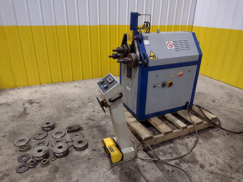 2&quot; x 2&quot; x 3/8&quot; TAURING MODEL #SAF DS60 HYDRAULIC ANGLE ROLL, 20003: STOCK #22814