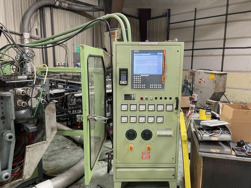 CMP 2000/DH/2 Extrusion Blow Molder, 2015 – Includes Leak Detector, Product Conveyor and Drive System