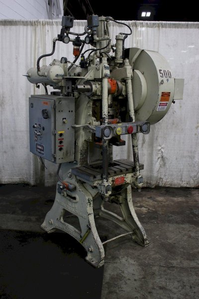 28 TON WALSH MODEL #28 FLYWHEEL OBI PRESS: STOCK #75616