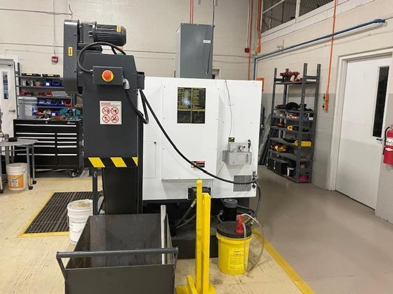 Feeler FTC-200L CNC Lathe, 2017 – Fanuc, Tailstock, 12 Station Turret, Parts Catcher, Chip Conveyor