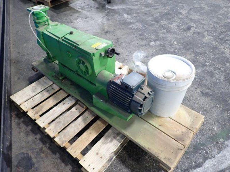 PULSAFEEDER 2 HP DIAPHRAGM METERING PUMP   -  7660H-S-E