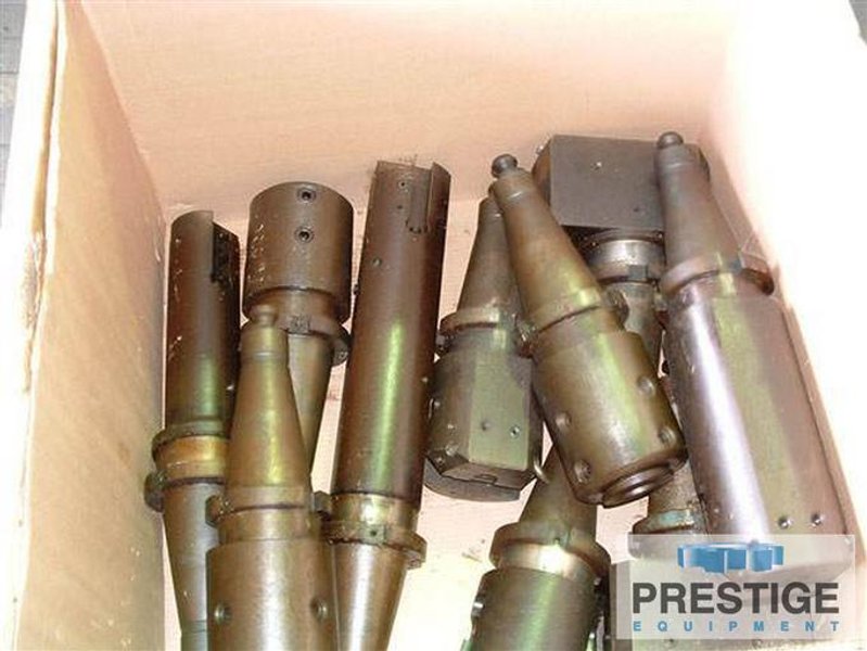 GIDDINGS &amp; LEWIS CNC Vertical Boring Mill Tooling