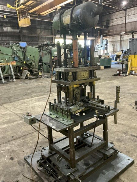 12 TON PNEUPOWR AIRAM MODEL #4P12 PNEUMATIC PRESS 3” STROKE: YOBRO #24862
