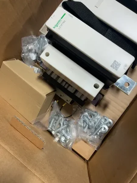 SCHNEIDER ELECTRIC CONTRACTOR   -  LC1F780F7