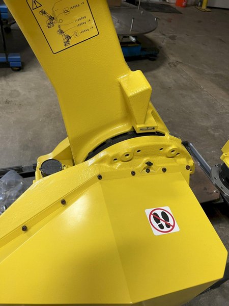 Fanuc M-710iC 45M 6-Axis Robot w/45kg Payload, 2021 – Fanuc R-30iB Plus Control, Teach Pendant, Never Used