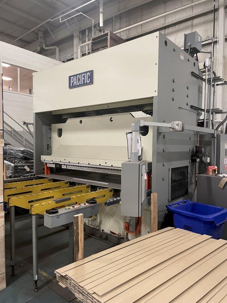 300 TON PACIFIC MODEL #300-OBL-10/60 STRAIGHT SIDE HYDRAULIC PRESS, 12" STROKE: STOCK #16352