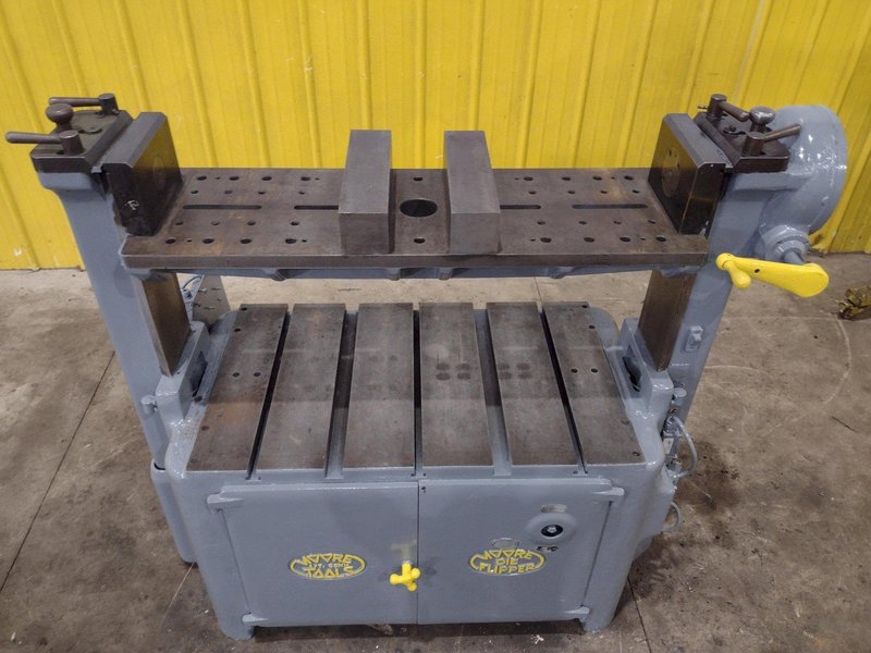40" L X 24" W X 24" H MOORE POWERED DIE HANDLER INSPECTION FLIPPER: STOCK #22906