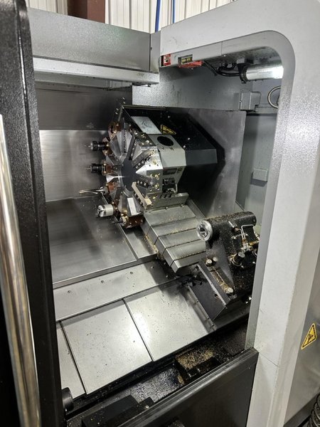 Hurco TM-8i CNC Lathe, 2019 – WinMax Control, Collet Chuck, Low Hours