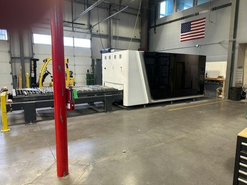 6000 Watt Bodor C3 Fiber Laser, 2022 – 5′ x 10′ Table, Dust Collector