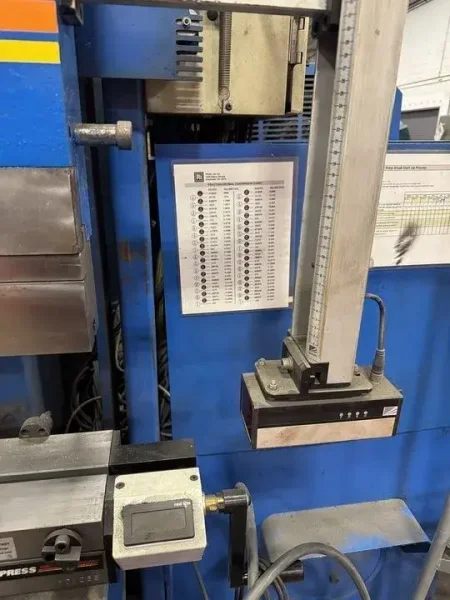2005 Accurpress 7400-14 CNC Hydraulic Press Brake (#5909)