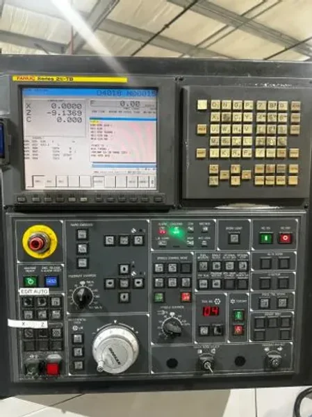 DOOSAN CNC LATHE   -  PUMA 240MC