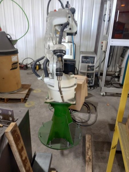 OTC Daihen NB61-CEFU Robot Arm Manipulator w/Controller – 2022