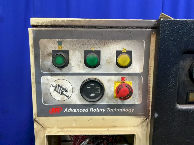 INGEROLL RAND 125 PSI AIR COMPRESSOR  -  UP6-15CTAS-125 W/