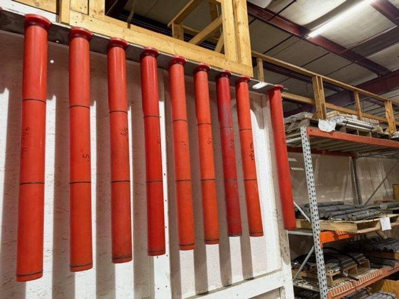 Doosan Puma 240C CNC Lathe, 2013 – LNS Barfeed, Royal Collet Chuck, LNS Chip Conveyor