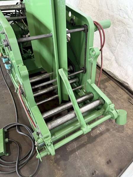 8,000 LB X 18" X .250" REGAL COIL CRADLE &amp; STRAIGHTENER. STOCK #1226924