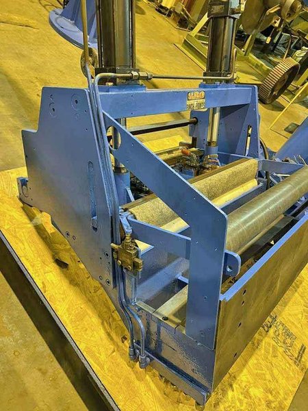 Tension Stand, Ruesch, 32&quot; Wide