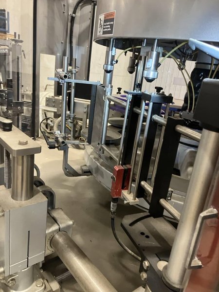 Krones Autocol Labeler for F Style HDPE Containers, 1996 – Rebuilt in 2011 by MTS