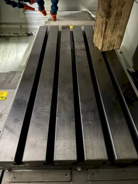 2020 SHARP SV-2414 A-F | Machining Centers, Vertical