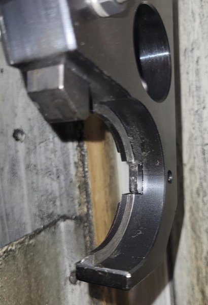 Haas EC-400-PP HMC, 2012 – 6 Station Pallet Pool, 70 Tool ATC, Renishaw Probe