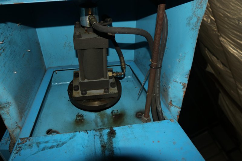 4000 LB 2 TON x 18&quot; PRESS ROOM EQUIPMENT NON POWERED MODEL #PR-124000-NAB-H PULL OFF UNCOILER COIL REEL: STOCK #10243