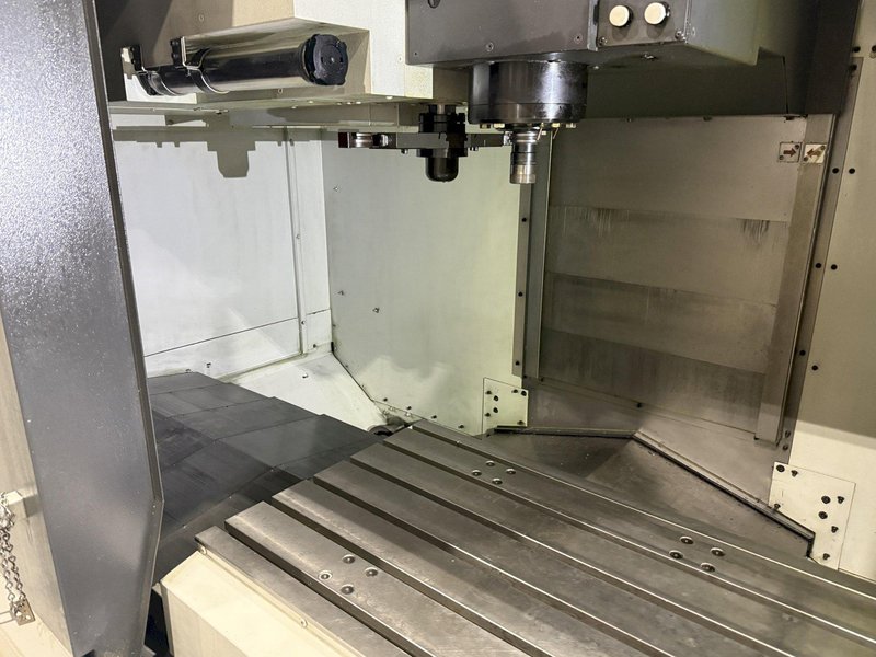 2014 DMG Mori Seiki DuraVertical 5100 Used CNC Vertical Machining Center For Sale
