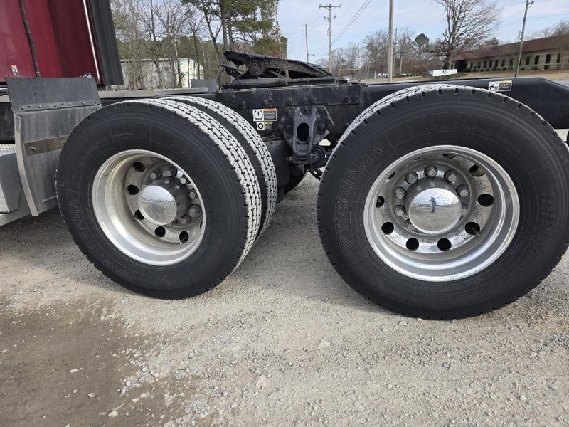 2022 Peterbilt 567 804181