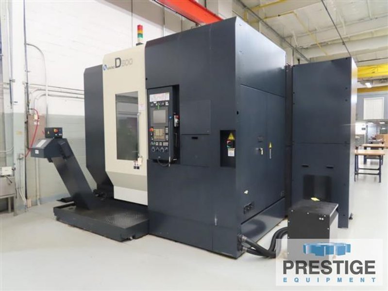 Makino D500 5-Axis Vertical Machining Center