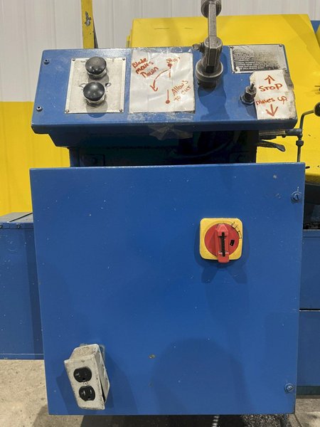 15" X 17" WF WELLS MODEL #F-15 TWIN POST HORIZONTAL BANDSAW: STOCK #20619